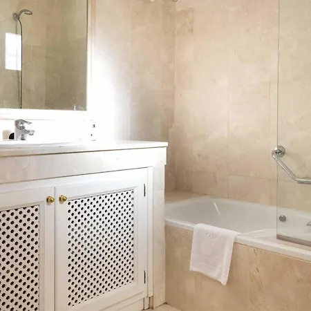 Tatil Evi Colina 2 Bed Townhouse Estepona