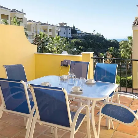Colina 2 Bed Townhouse Estepona